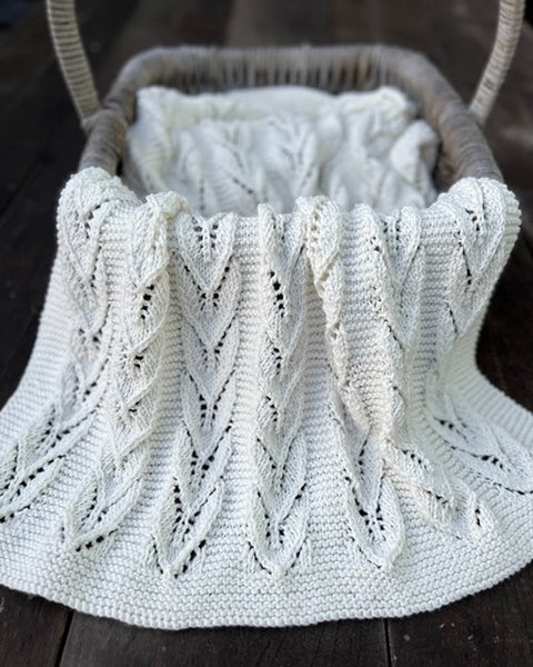 The Kiwi Stitch and Knit Co Willow Blanket.