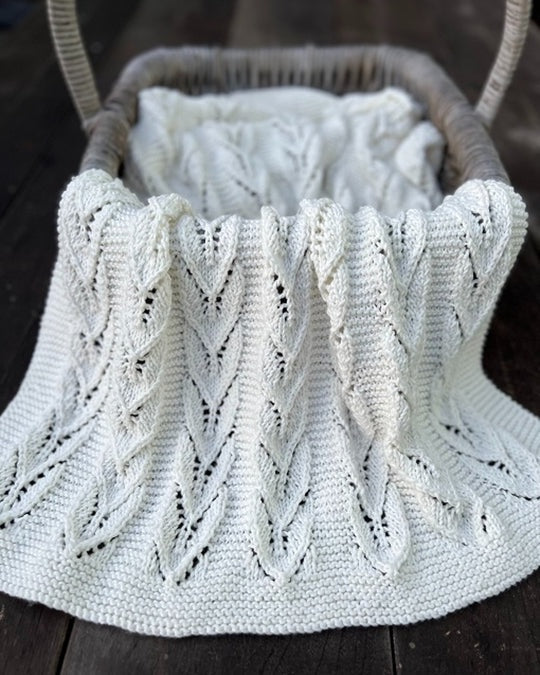 The Kiwi Stitch and Knit Co Willow Blanket.