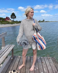 Chunky knit sweater made using tested yarn substitutes for the PetiteKnit Novice Sweater Chunky Edition