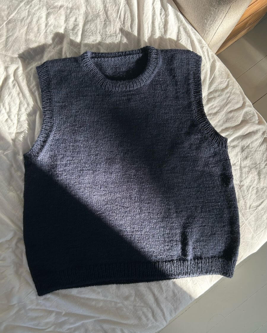 Men's Vest & Slipover Knitting Patterns