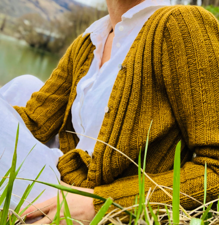 Touch Yarns Pattern Ladies Cardigan 007