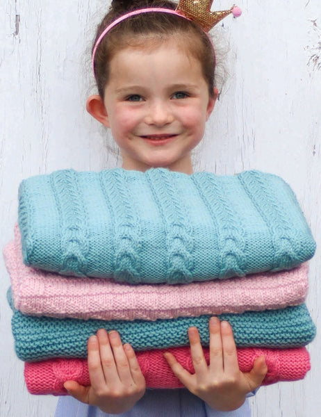Touch Yarns Pattern 033 Baby Blankets and Bears.