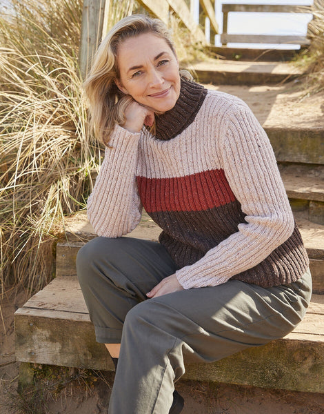 Sirdar Pattern 10698.