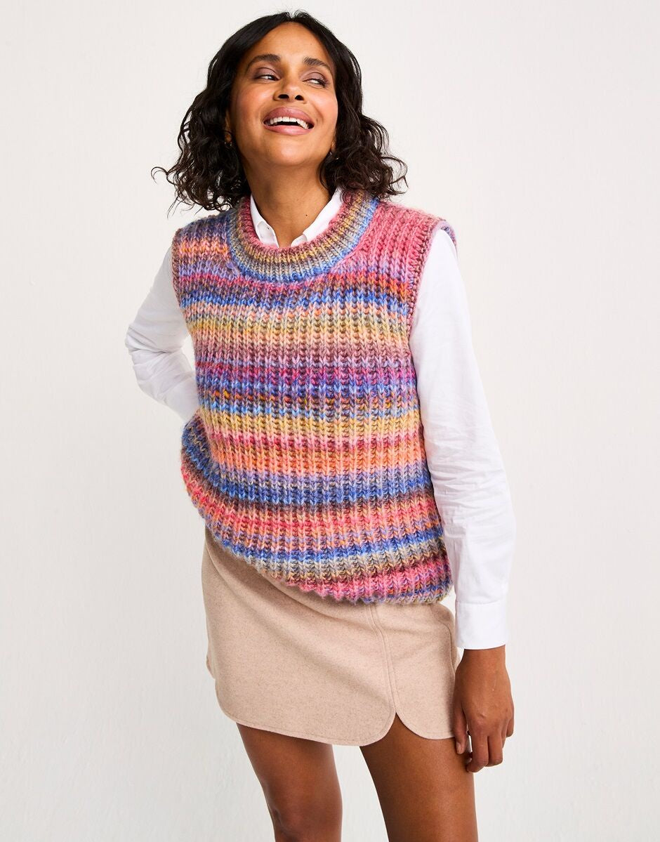 Sirdar Pattern 10804.