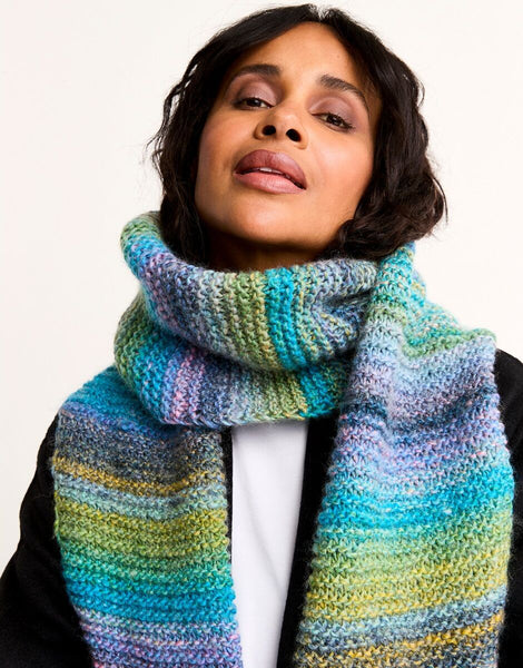 Sirdar Pattern 10807.