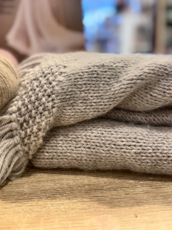 Baby Brushed Alpaca Throw Kit