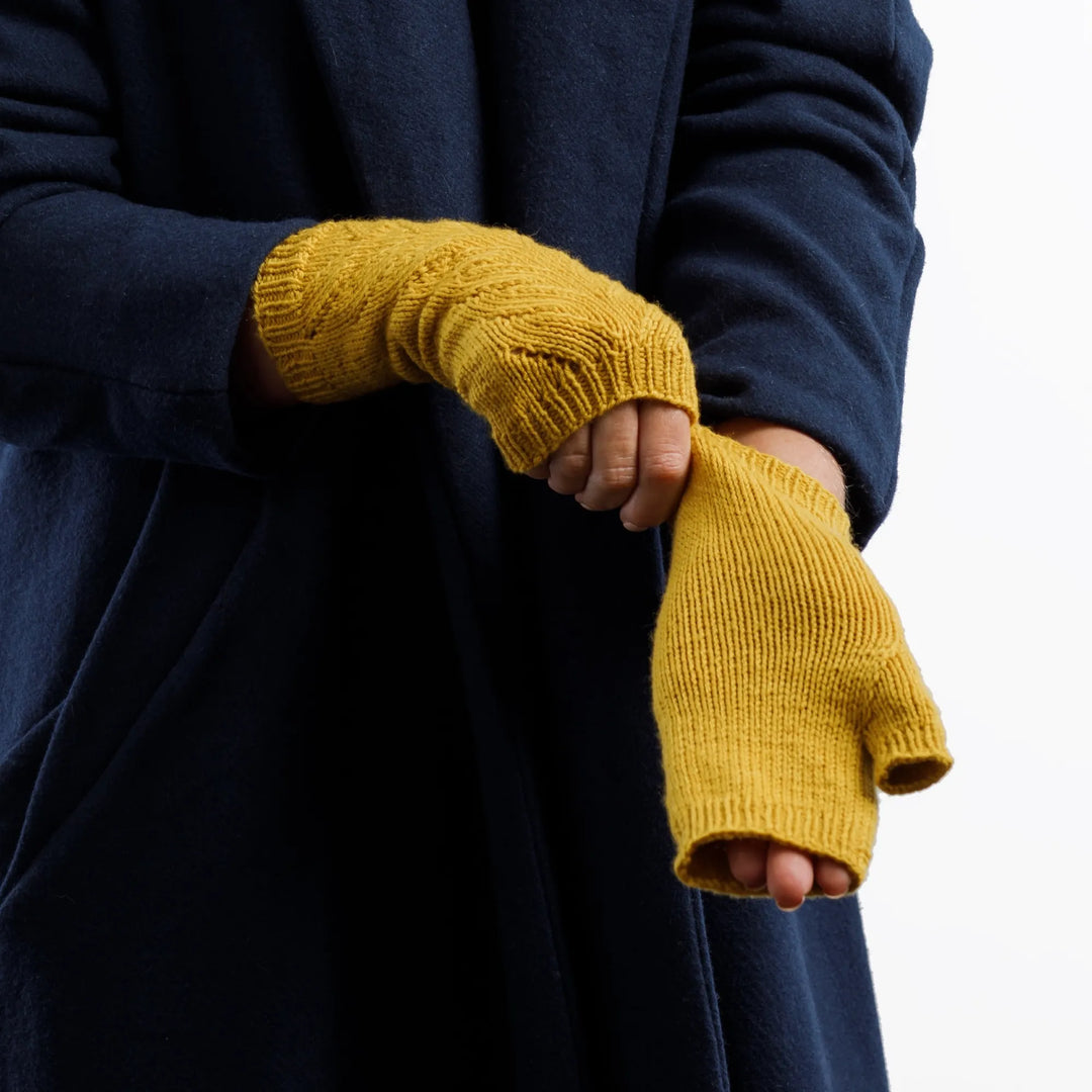 Albizia Gloves
