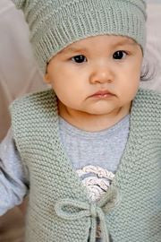 Baby Cakes Bc135 Charlie Vest and Hat (8ply Baby)