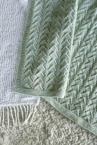 Baby Cakes Bc139 Vintage Lace Blanket.