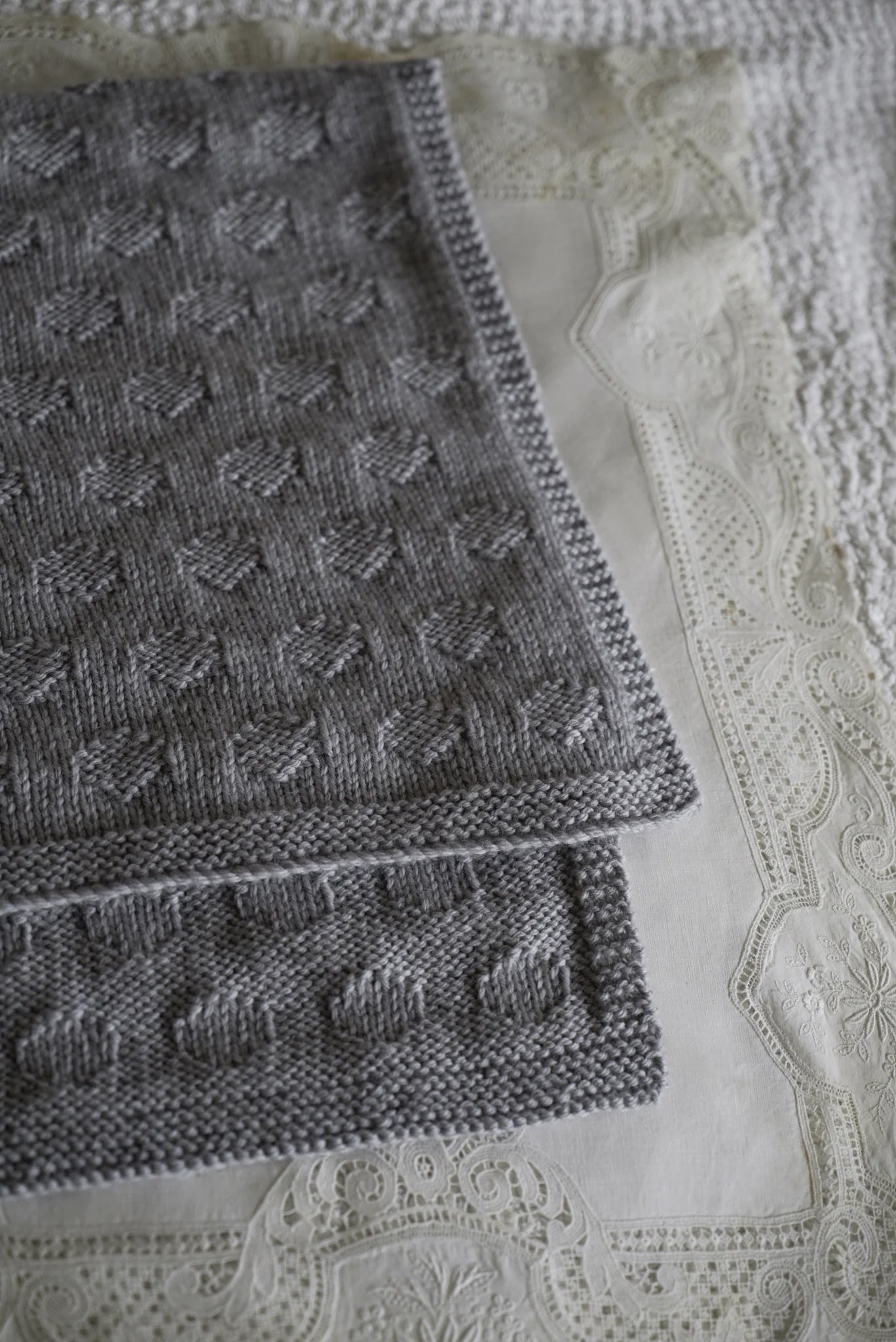 Baby Cakes Bc60 Polka Dot Blanket.