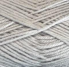 A close up of light grey Crucci Soft Pure Wool 4 Ply yarn