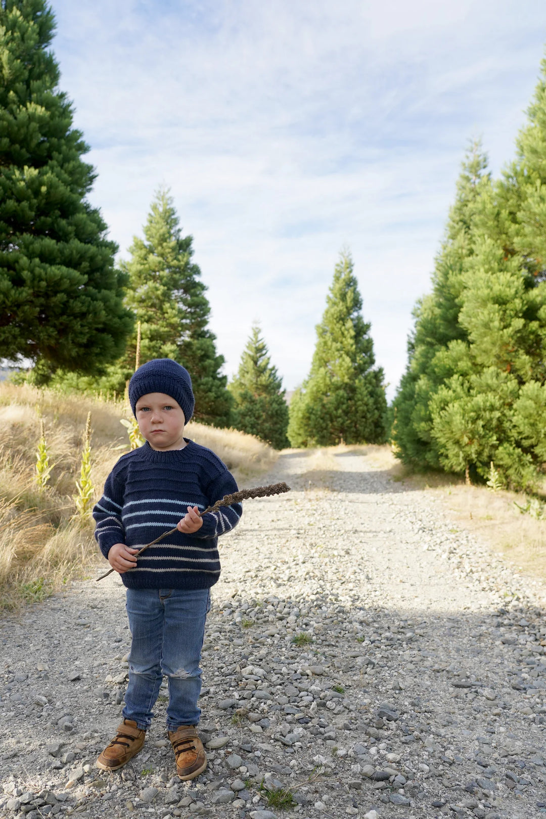 Little Cupcakes LF44 Jupiter Hat and Sweater - (8ply Child)