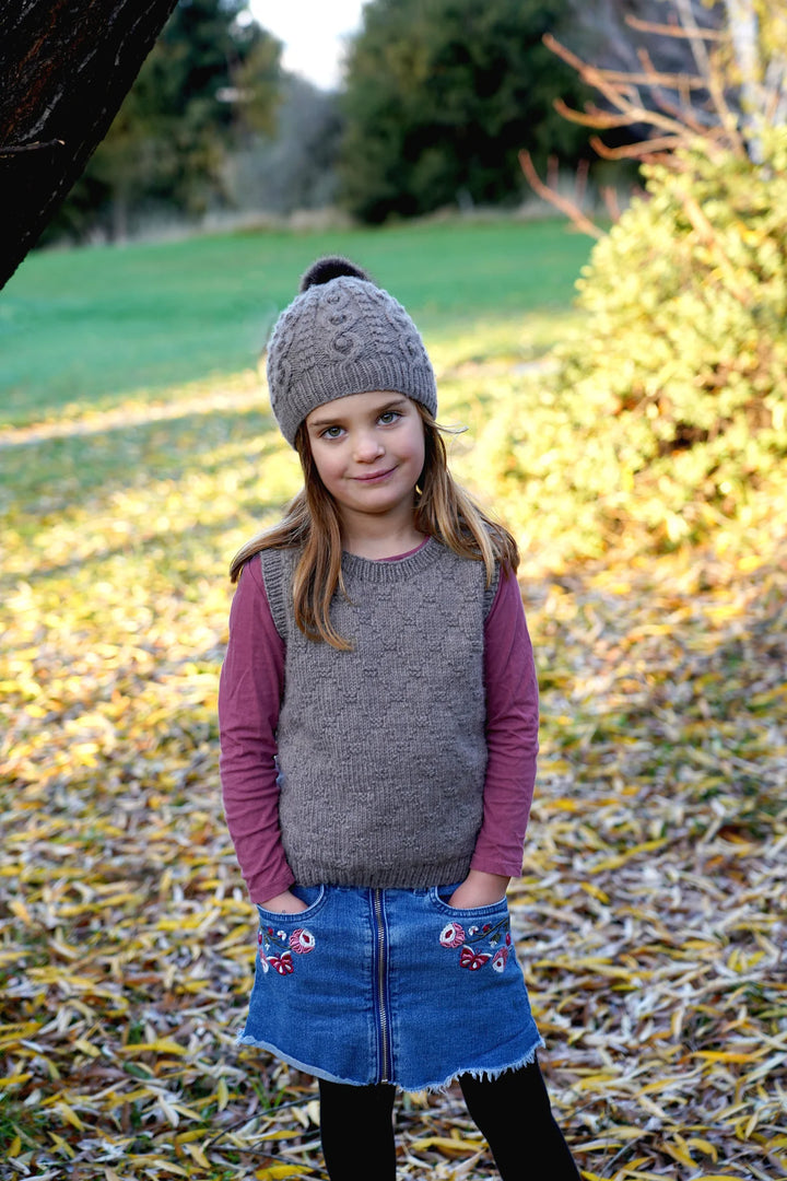 Little Cupcakes LF50 Vyna Vest and Hat - (8ply Child)