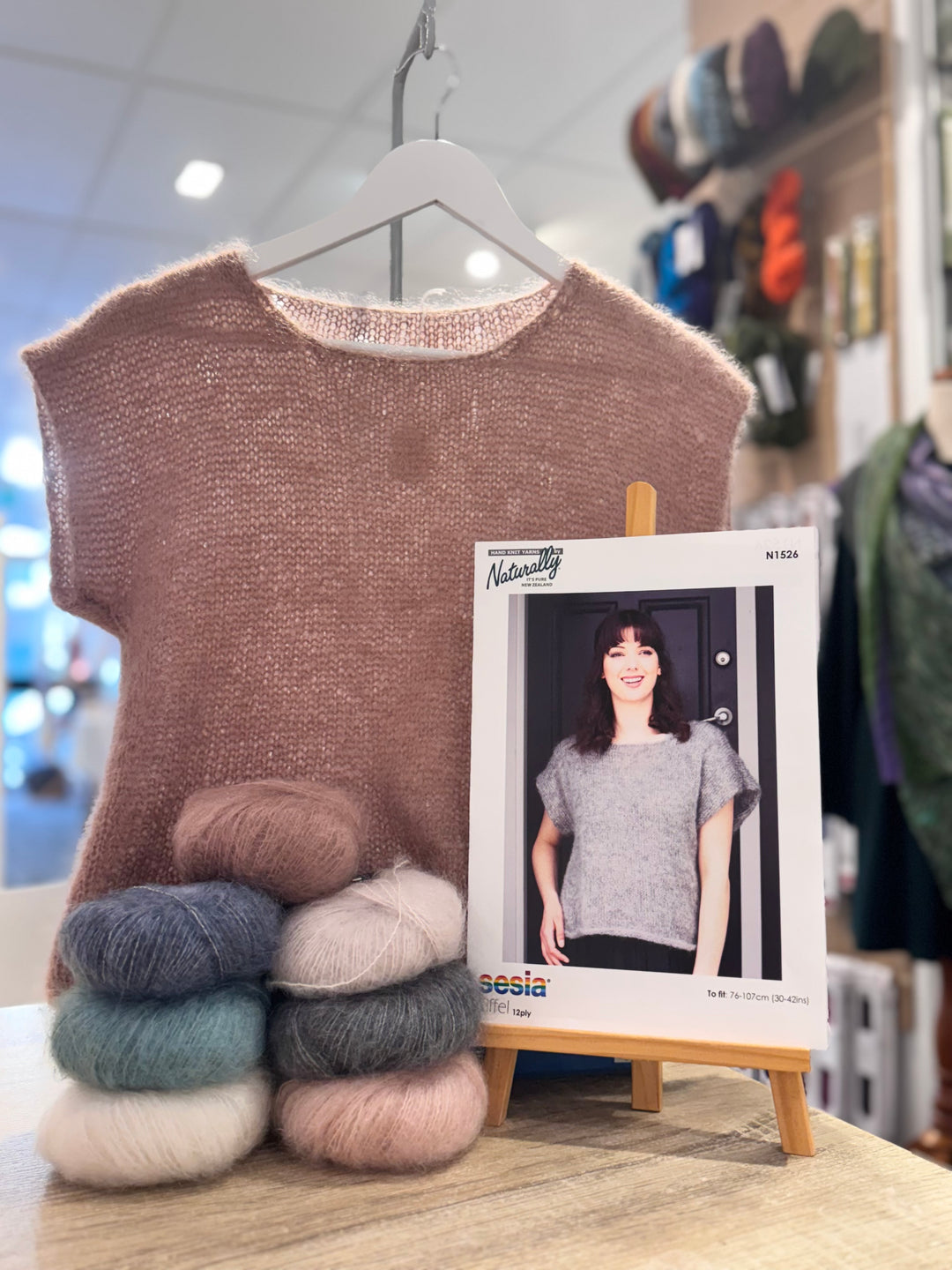 The fluffy and ultra-light tee with Sesia Eiffel