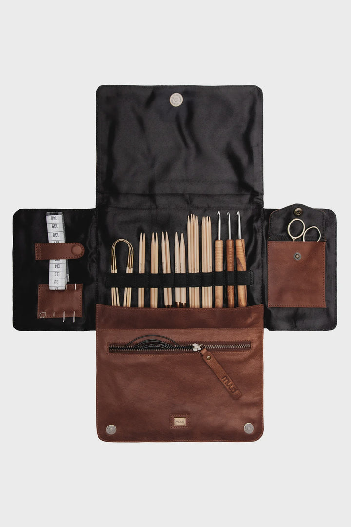 Gro Crossbody