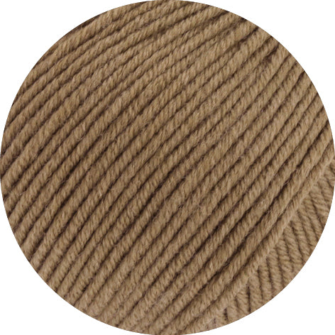 Close-up of brown yarn texture