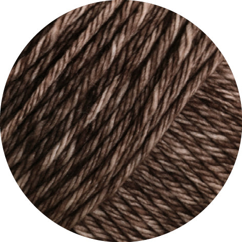 Close-up of brown Lana Grossa Vintage Chunky yarn