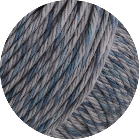 Close-up of gray and blue Lana Grossa Vintage Chunky yarn 