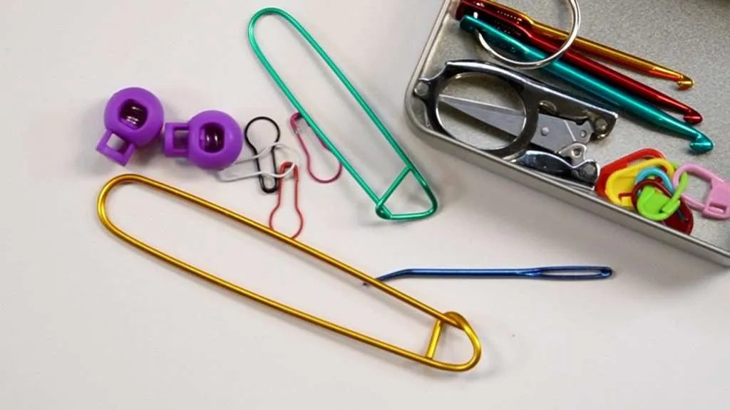 Patty Lyons ER Kit of Knitting/Crochet Supplies