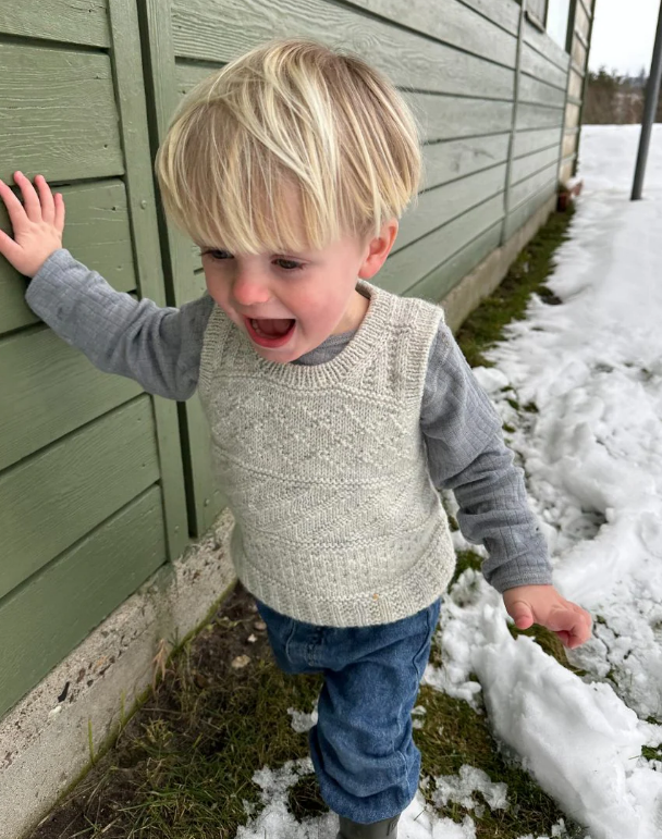 Storm Slipover Junior - Petite Knit