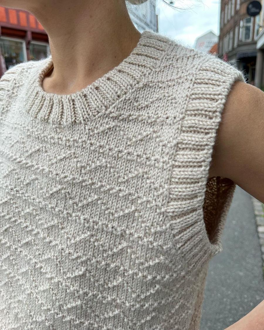 Sille Slipover (women) - Petite Knit