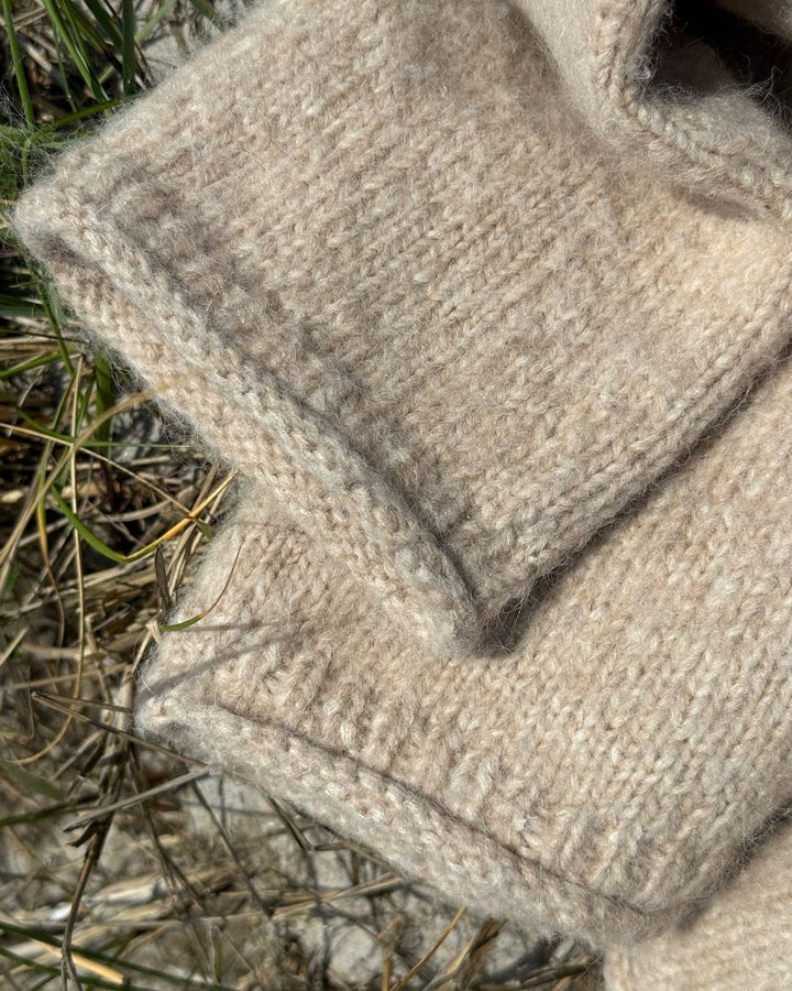 Cloud Sweater by Petite Knit - (4ply/Laceweight Adult)