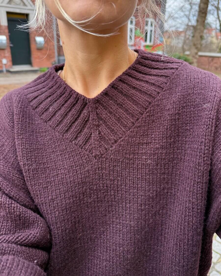 Hannah Sweater V veck- Petite Knit