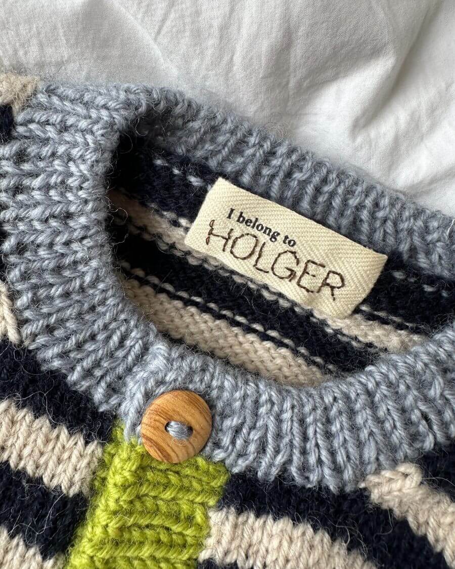 Holger Cardigan - Petite Knit (Child 8ply)