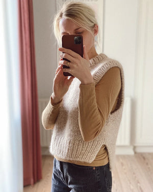 Holiday Slipover - Women's Vest Petite Knit