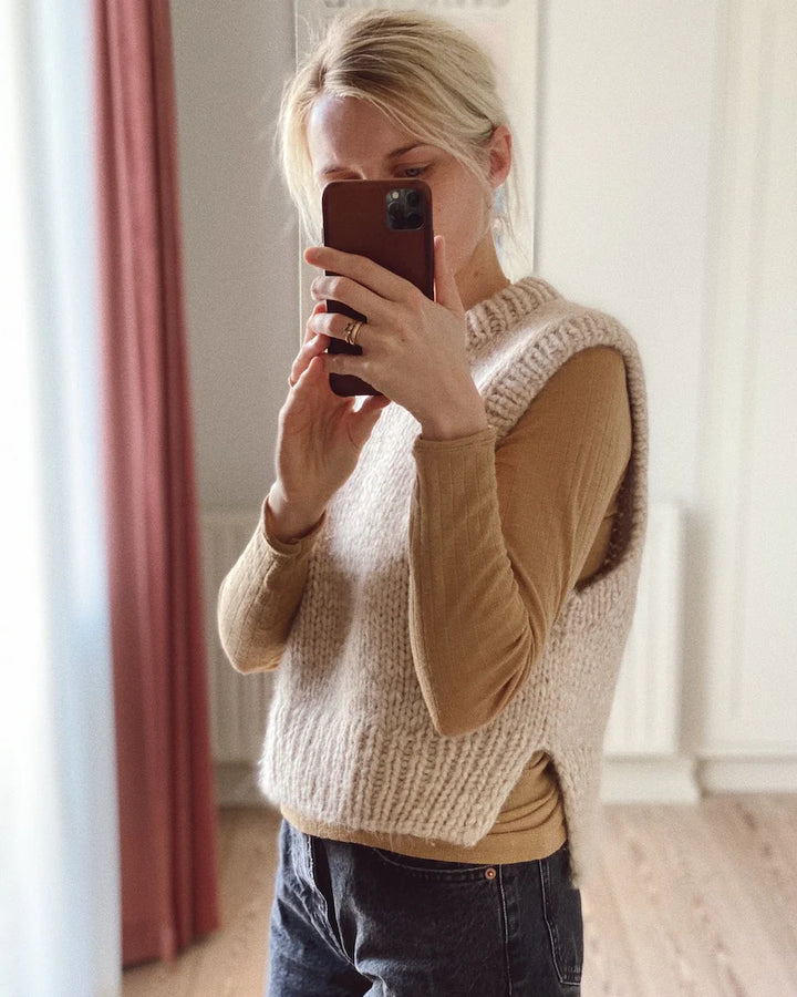 Holiday Slipover - Women's Vest Petite Knit