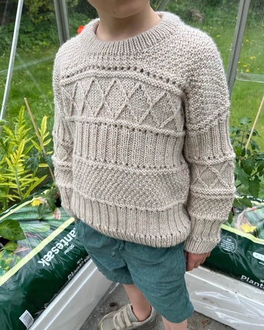Junior Ingrid Sweater in Red Hut Naturals Kit
