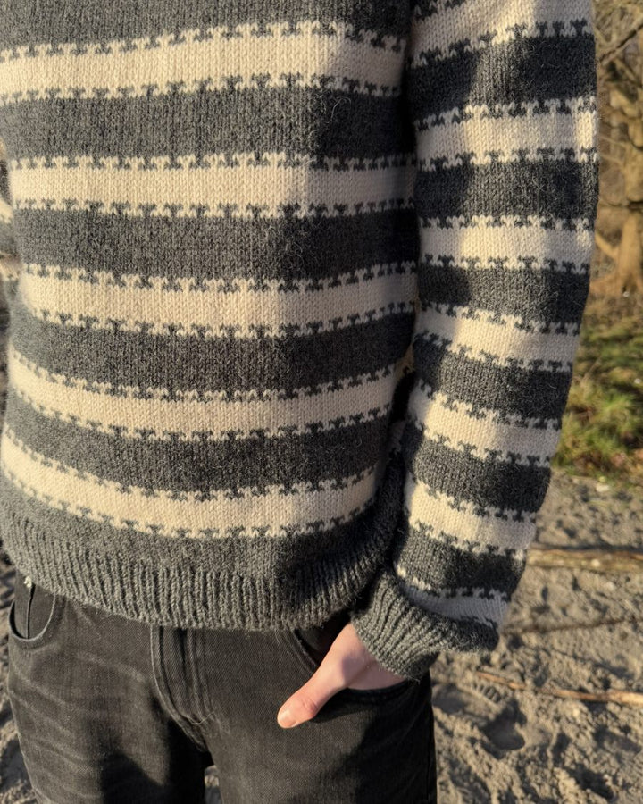 Key Sweater Man - Petite Knit