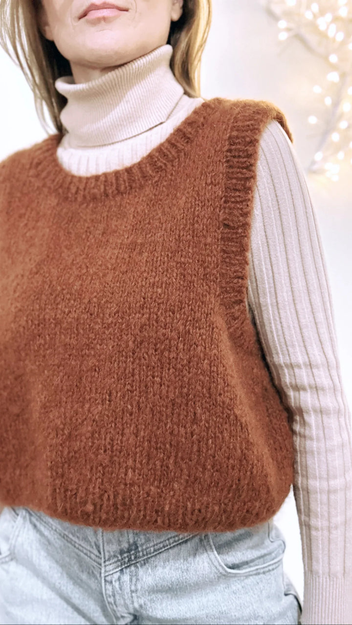 Touch Yarns Pattern 132 Nevis Vest.