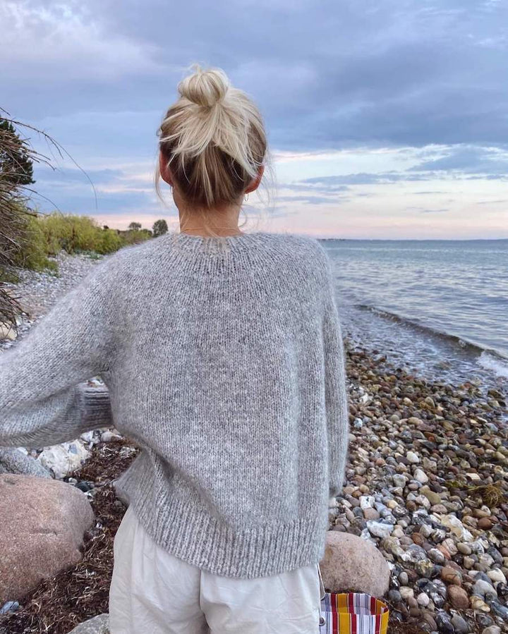 Novice Cardigan Chunky Edition - Petite Knit