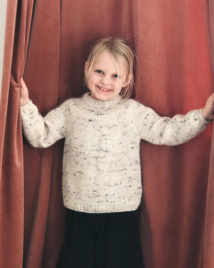 Novice Sweater Junior - Petite Knit Pattern (chlid)