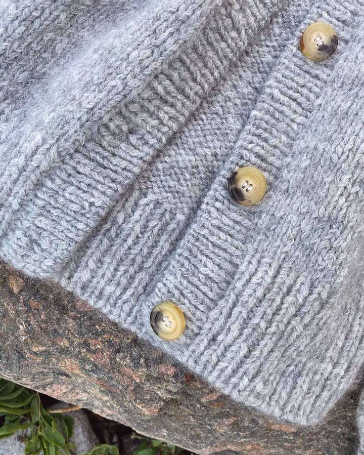 Novice Cardigan Chunky Edition - Petite Knit