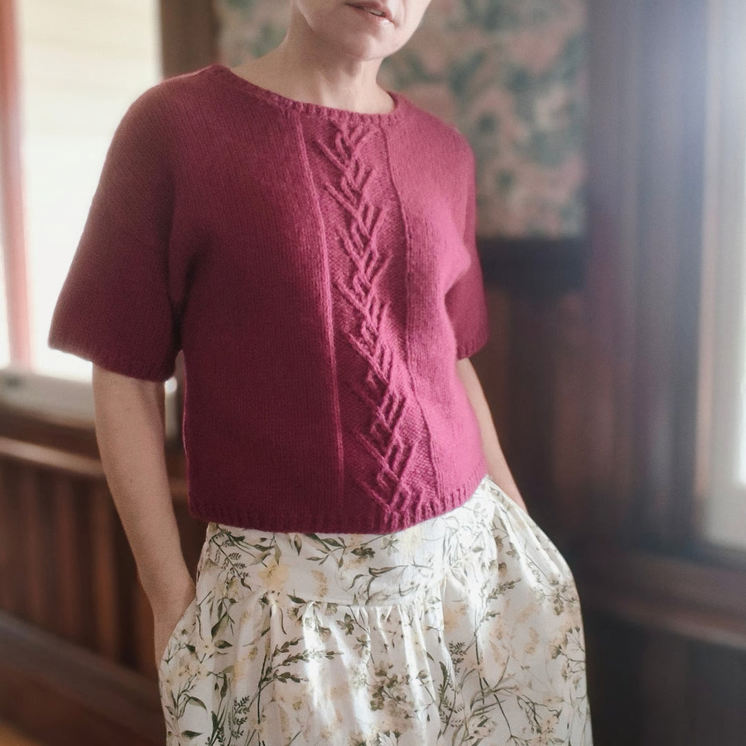 SEPTEMBER KIT OF THE MONTH : Briar Tee by Kiniki Knits in Rebel Worsted Yarn