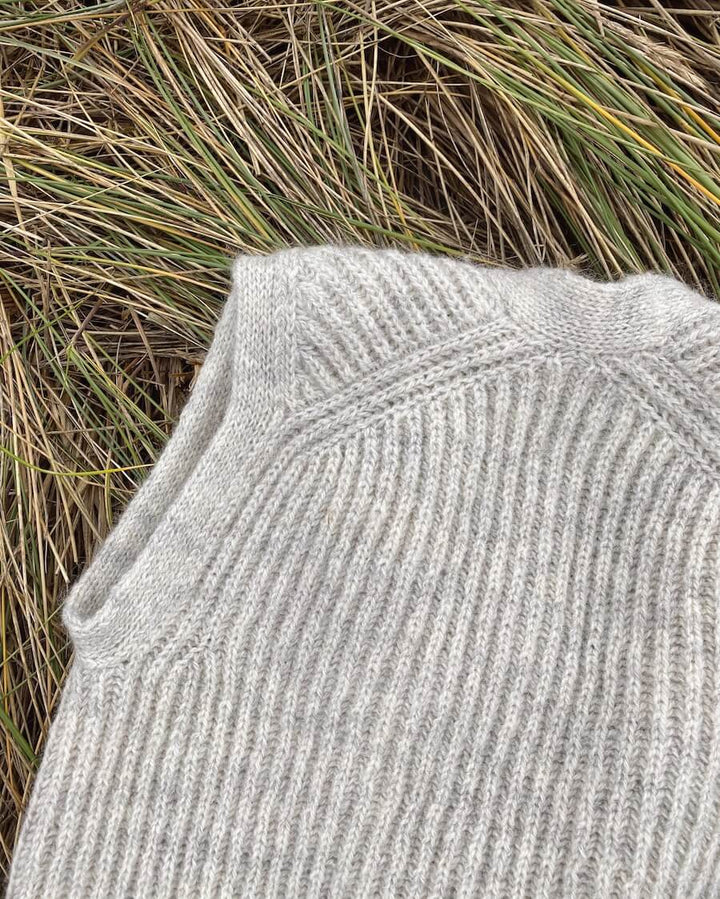 November Vest - (8ply)
