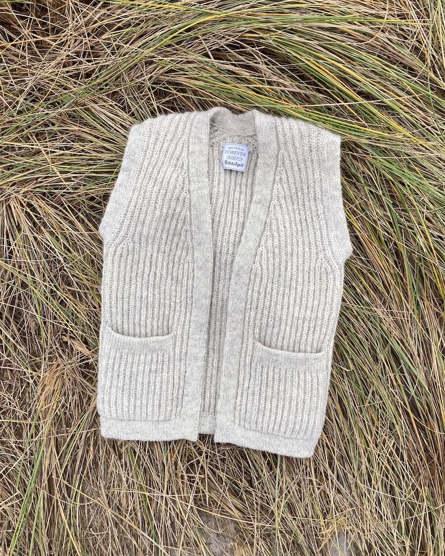 November Vest - (8ply)