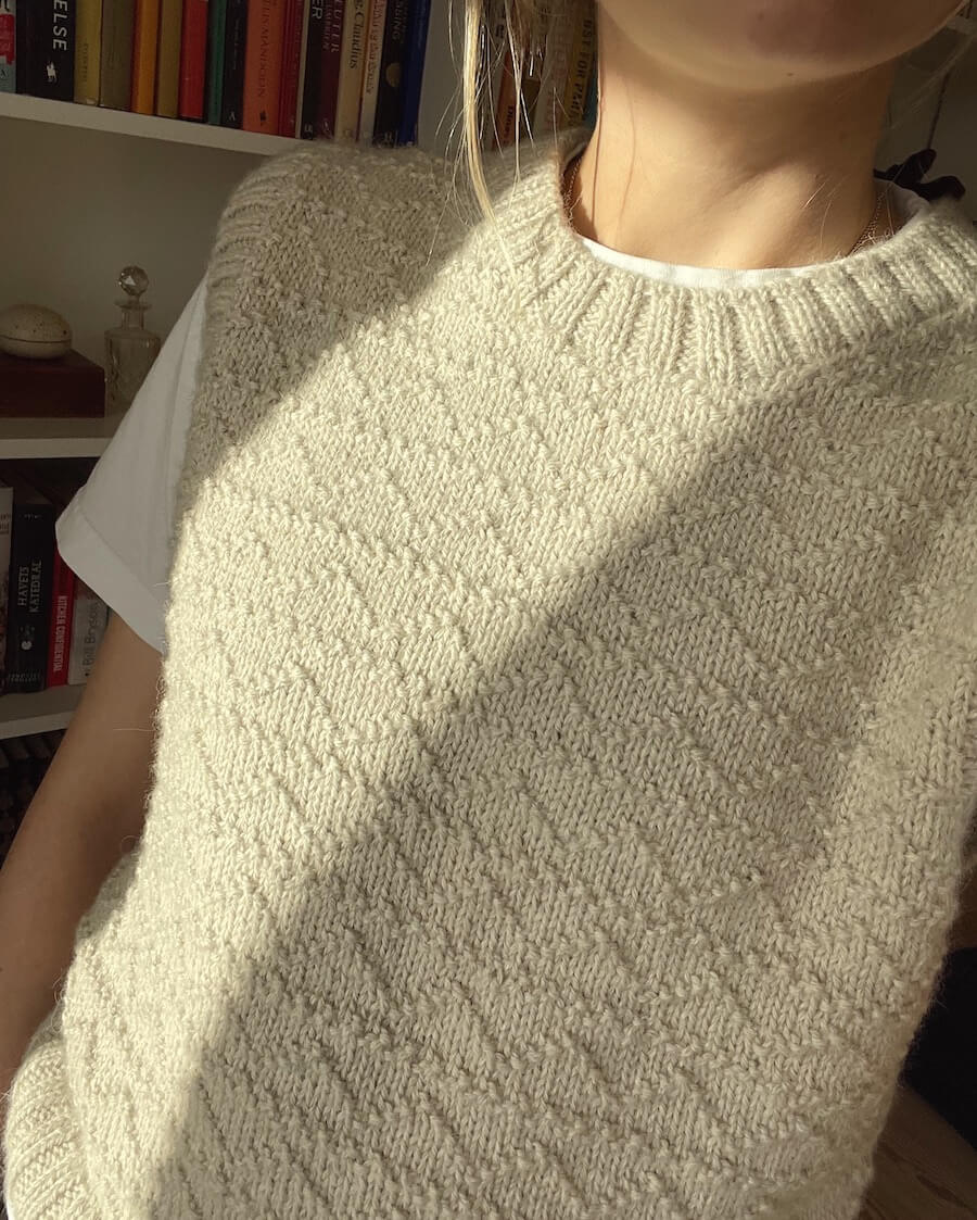 Sille Slipover (women) - Petite Knit