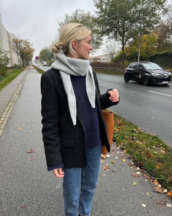 Sophie Shawl - Petite Knit Woman