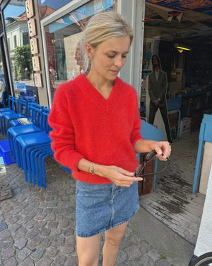 Stockholm Sweater V NECK - Petite Knit Women