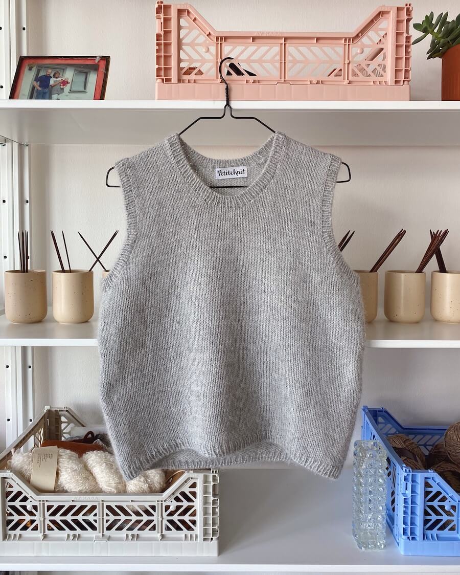 Stockholm Slipover - Woman's Vest Petite Knit