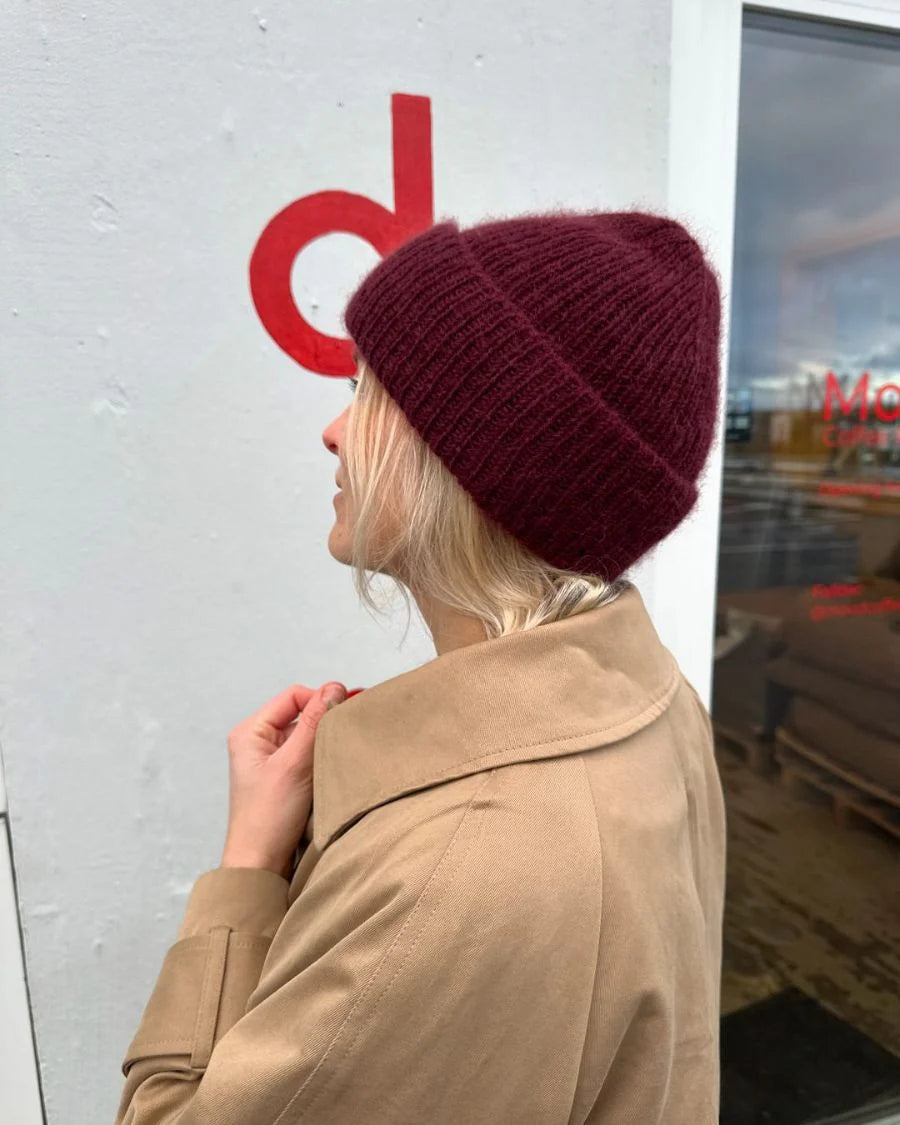 Weekend Hat by Petite Knit (all ages)