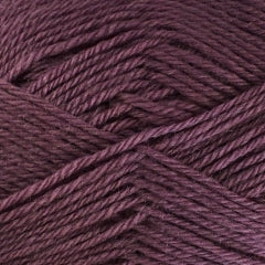 A close up of dusty purple Crucci Soft Pure Wool 4 Ply yarn